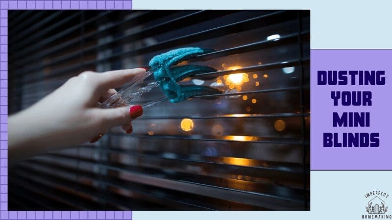 Dusting-Your-Mini-Blinds
