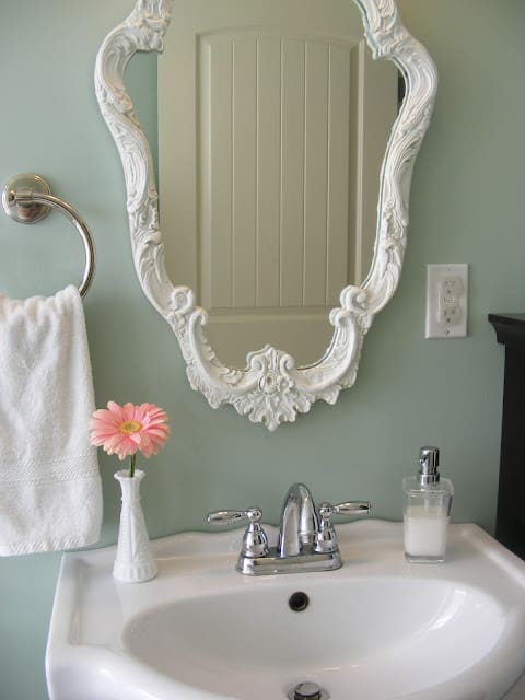 bathroom-sink-mirror