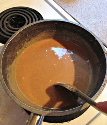 caramel-in-hot-pot
