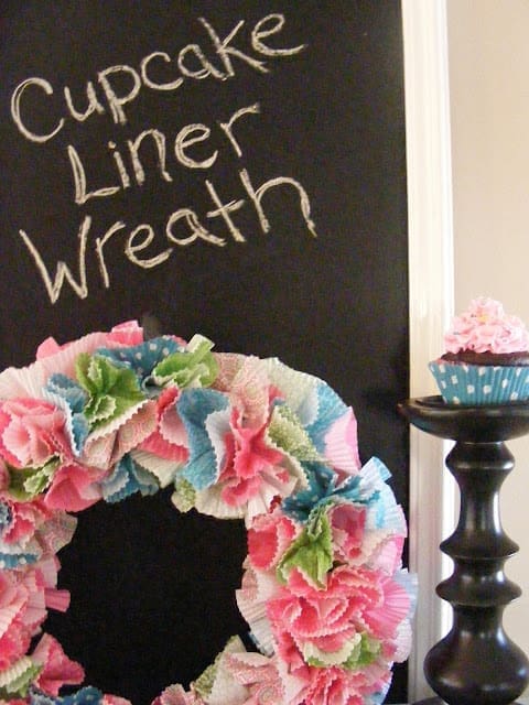 cupcake-wreath-banner-image