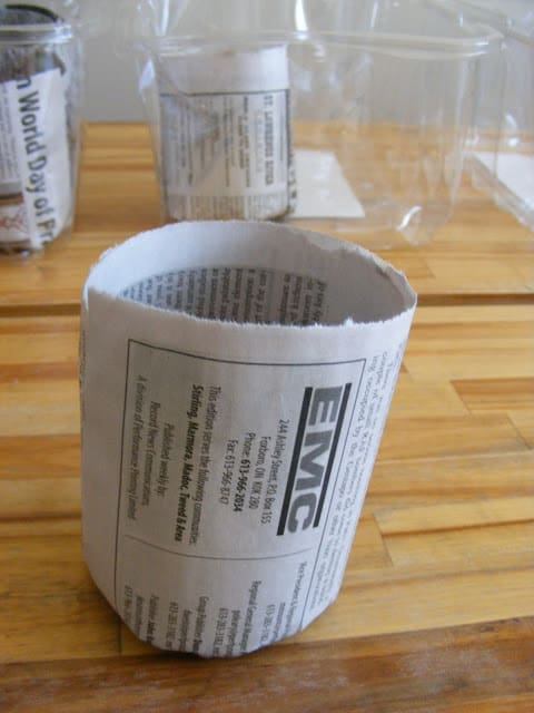 newspaper-seedling-pots-making-process