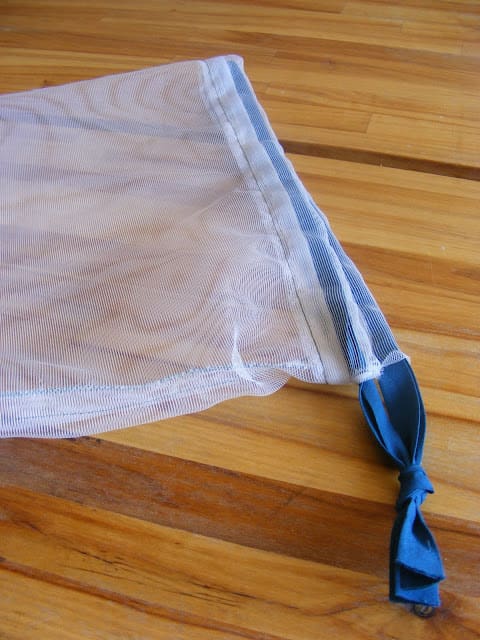 reusable-produce-bags-making-steps-with-tying-rope