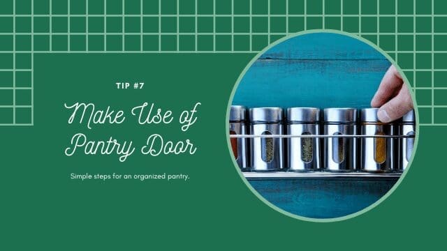 Pantry-Door-Hanger-Tip-for-Decluttering